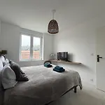Sel Et Vent Maison Entièrement Rénovée Belle Terrasse, Jardin Clos, Parking Privatif 150 M De La 5 Mn à Pied Tous Commerces Près De Bayeux, Arromanches Au Coeur Des Plages Du Débarquement Asnelles