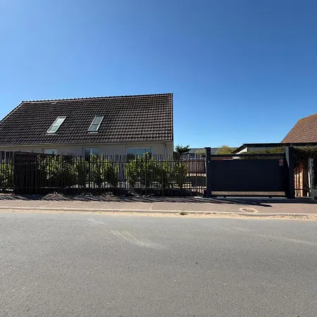 بيت للعطل Sel Et Vent Maison Entierement Renovee Belle Terrasse, Jardin Clos, Parking Privatif 150 M De La 5 Mn A Pied Tous Commerces Pres De Bayeux, Arromanches Au Coeur Des Plages Du Debarquement *