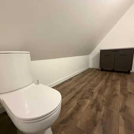 بيت للعطل Sel Et Vent Maison Entierement Renovee Belle Terrasse, Jardin Clos, Parking Privatif 150 M De La 5 Mn A Pied Tous Commerces Pres De Bayeux, Arromanches Au Coeur Des Plages Du Debarquement أسنل